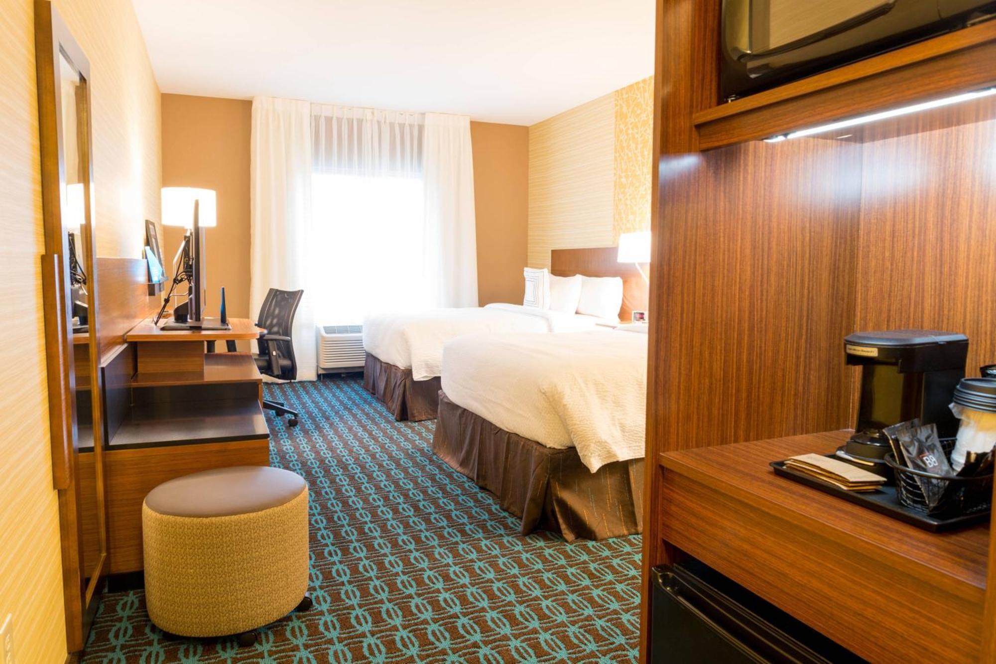 Fairfield Inn & Suites By Marriott Dickson Eksteriør bilde